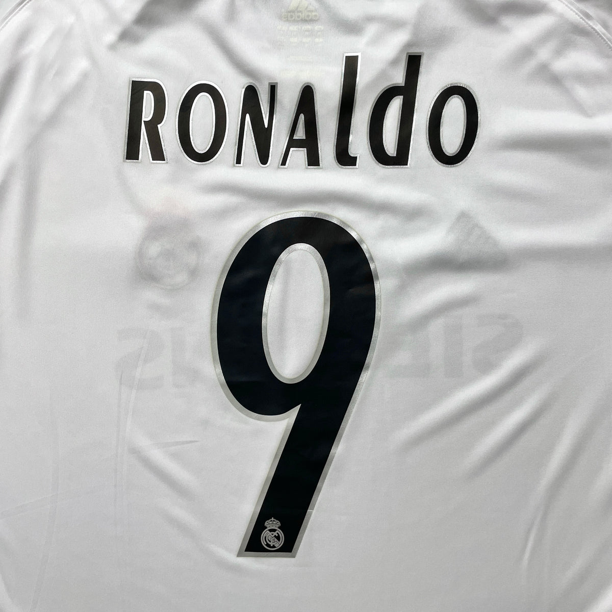 【正規選手支給品2005-2006 adidas Real Madrid home L/S Ronaldo #9】