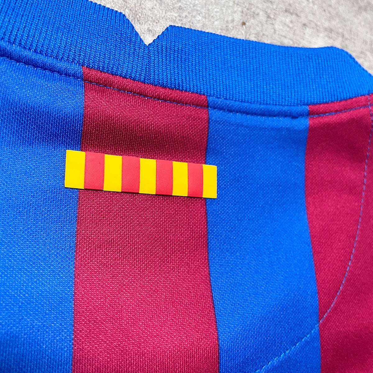 【正規品2021-2022 NIKE Barcelona home F.DE JONG #21】