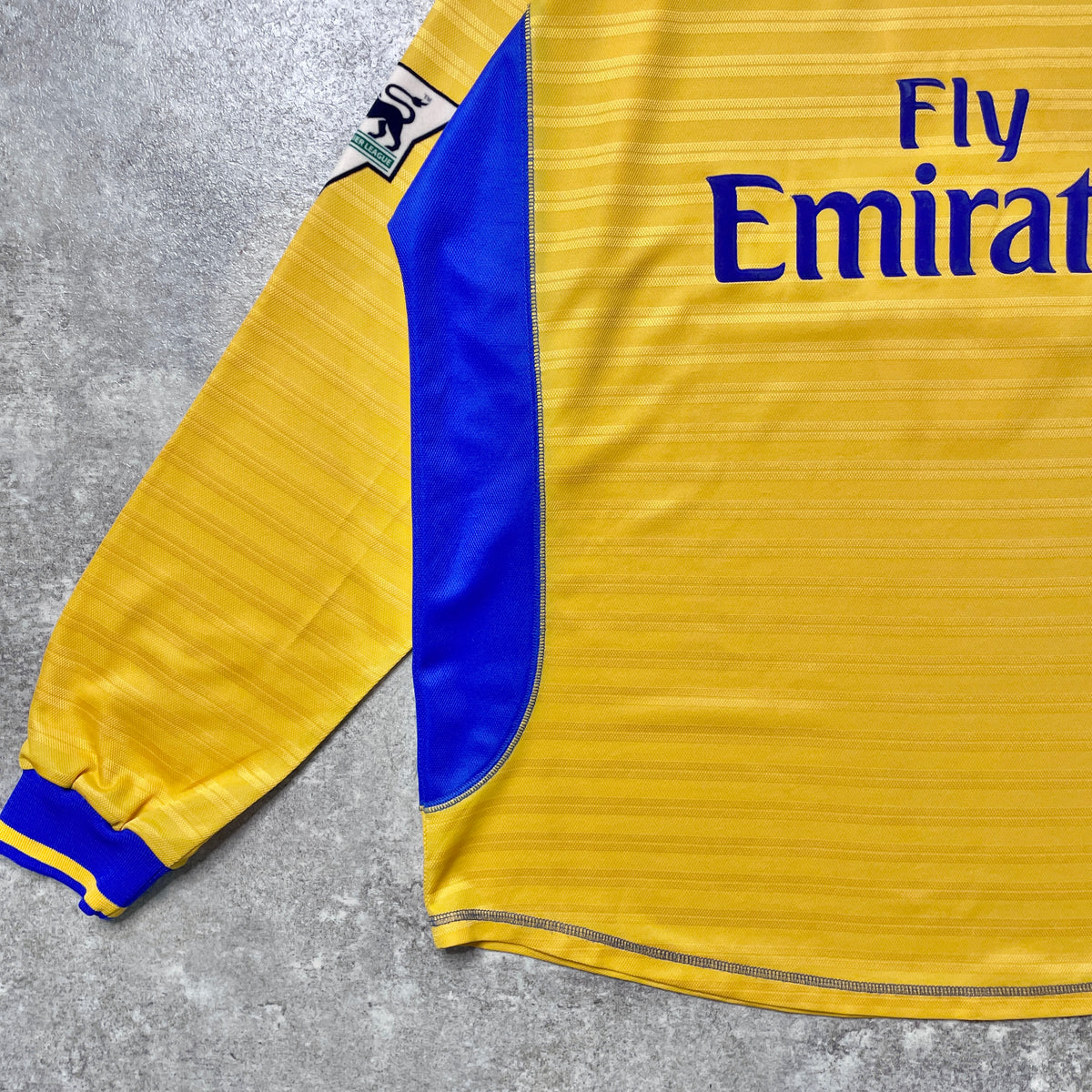 【正規品2000-2002 UMBRO Chelsea away/third L/S DESAILLY #6】