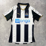 【正規選手支給品2016-2017 PUMA Newcastle United home shirt】