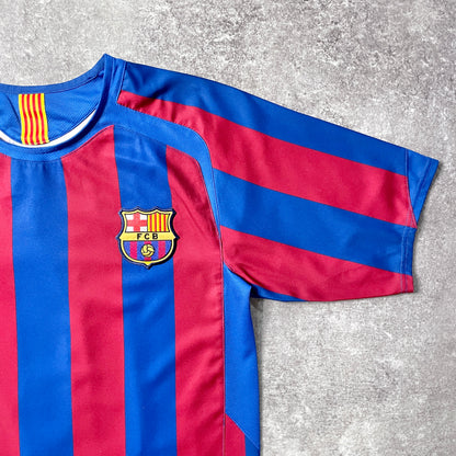 【正規品2005-2006 NIKE FC Barcelona home RONALDINHO #10】