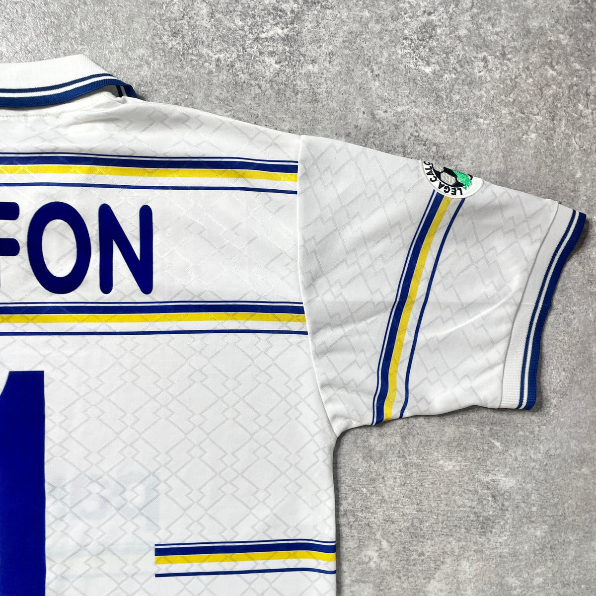 【正規品1998-1999 LOTTO Parma away BUFFON #1】