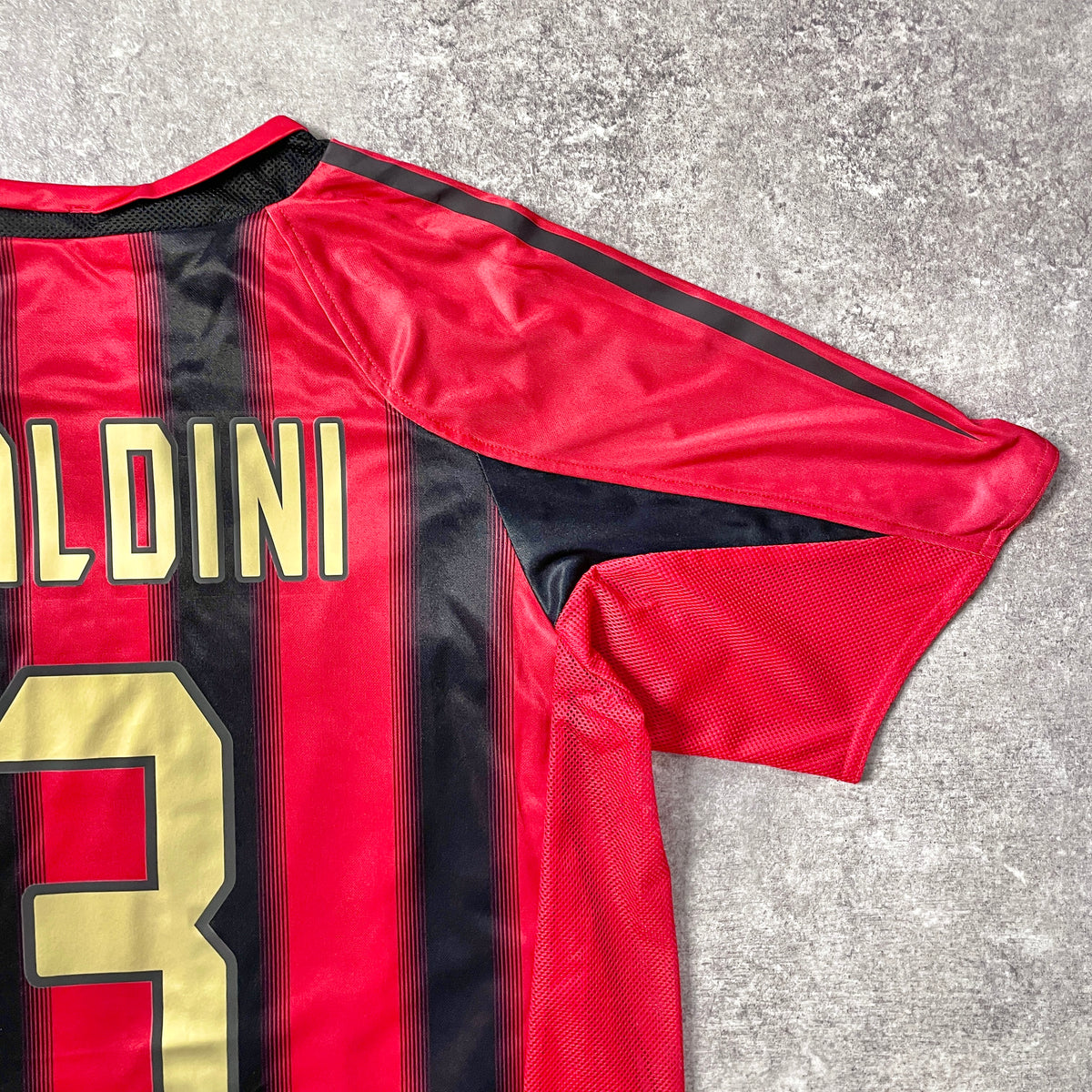 【BNWT正規品2004-2005 adidas AC Milan home MALDINI #3】