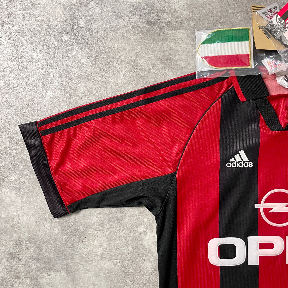 【BNWT正規品1998-1999 adidas AC Milan home ALBERTINI #4】