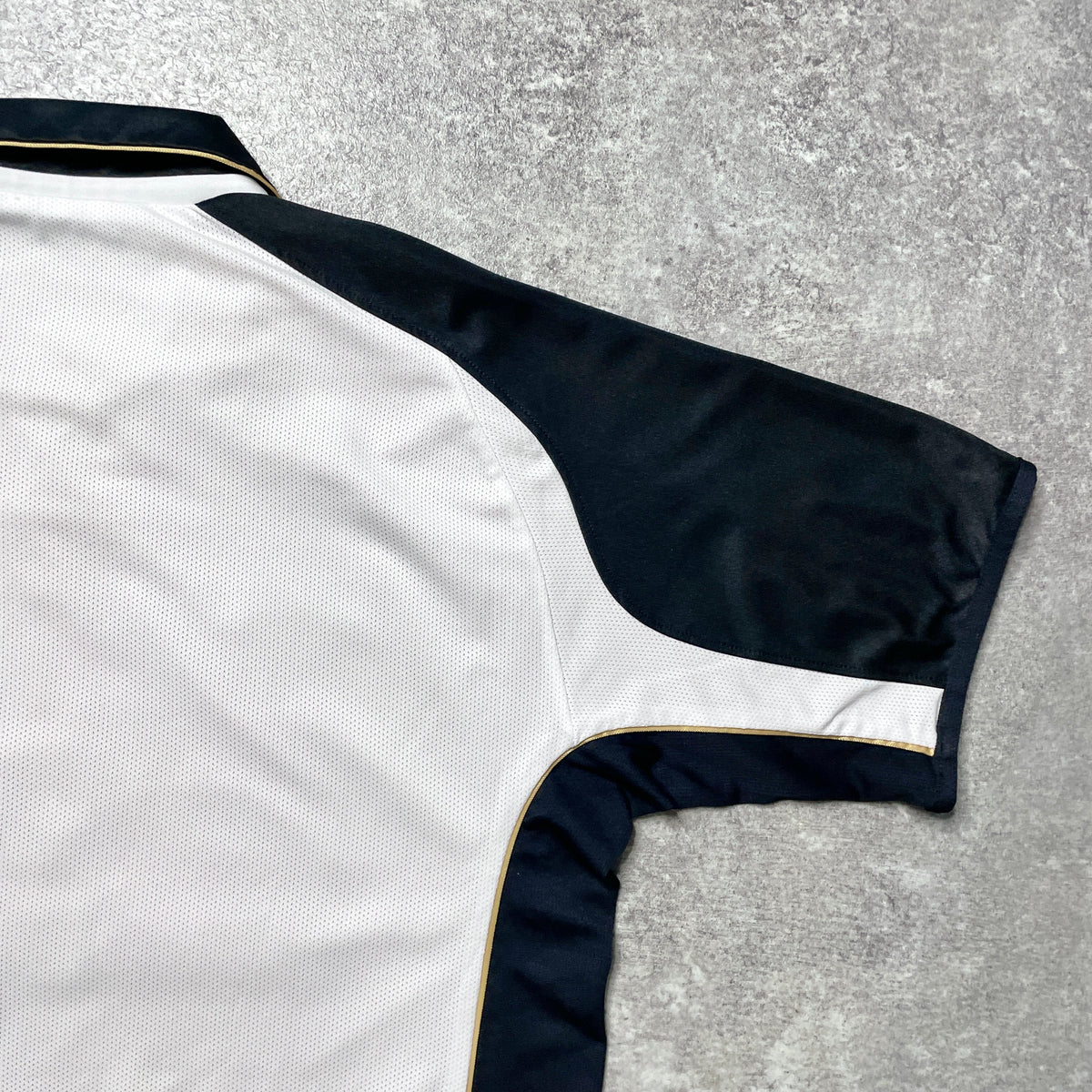 【正規品2001-2002 UMBRO Manchester United 100th】