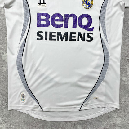 【正規品2006-2007 adidas Real Madrid home Raul #7】
