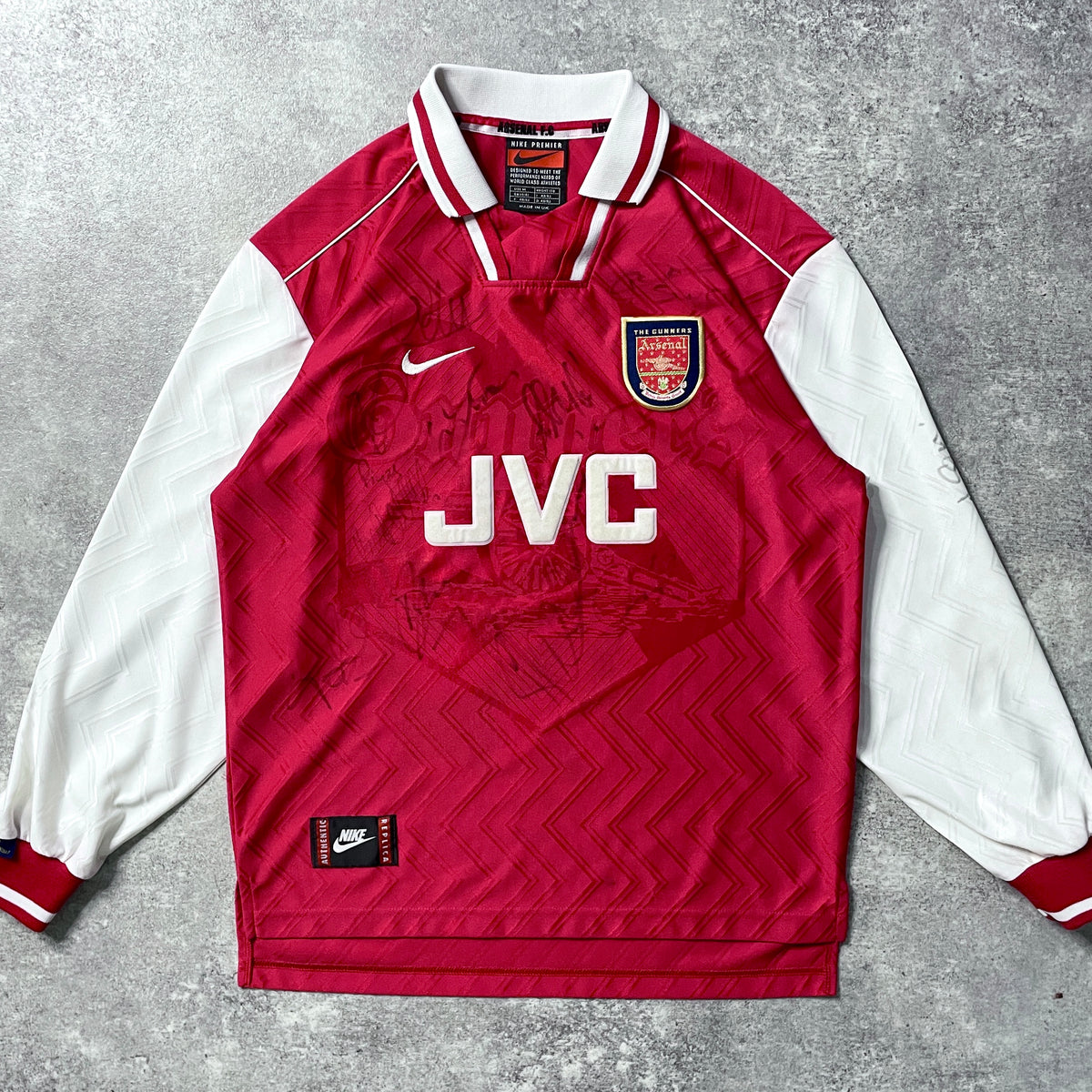 【正規品1996-1998 NIKE Arsenal home L/S shirt 歴代選手サイン入】