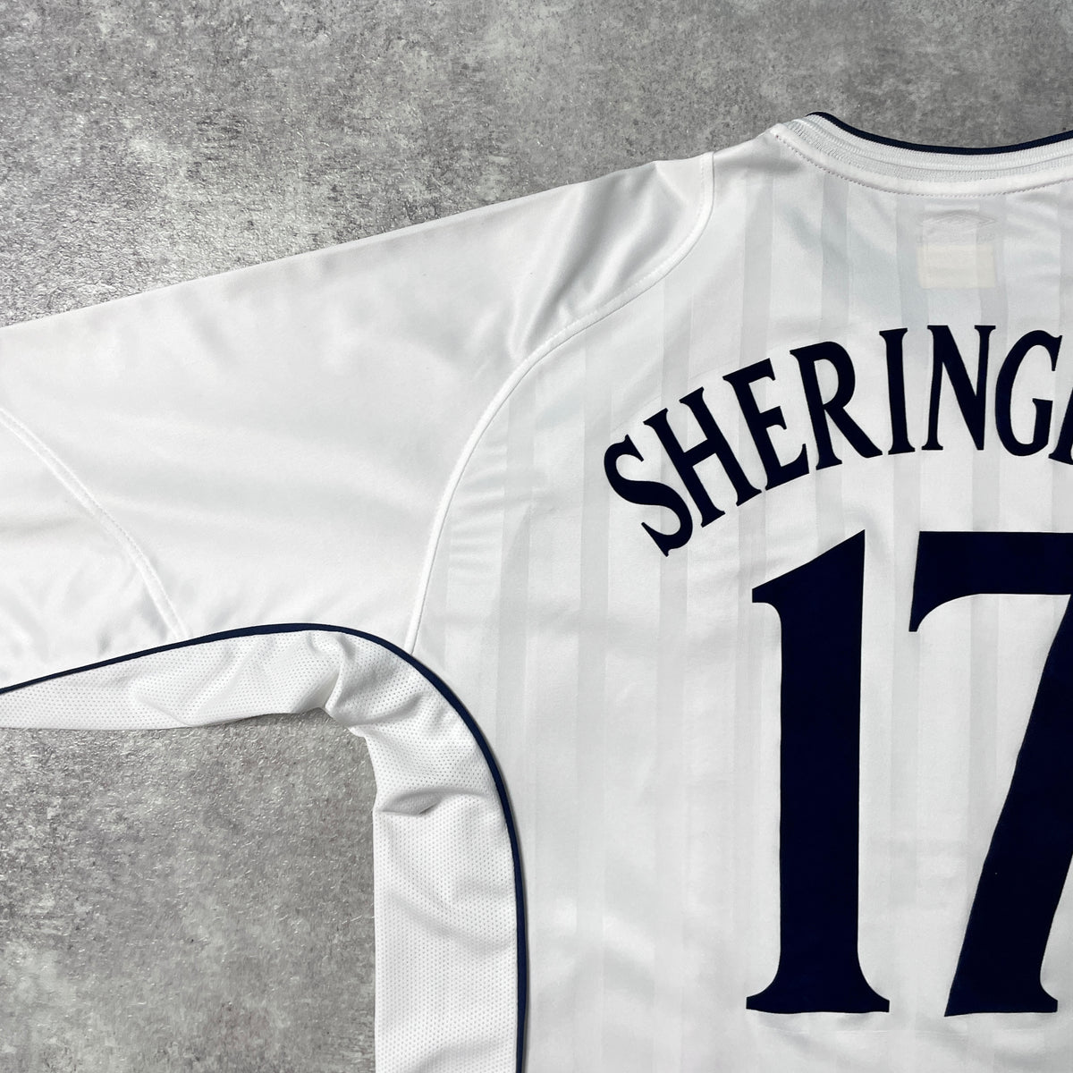 【正規品2001-2003 UMBRO England home L/S SHERINGHAM #17】