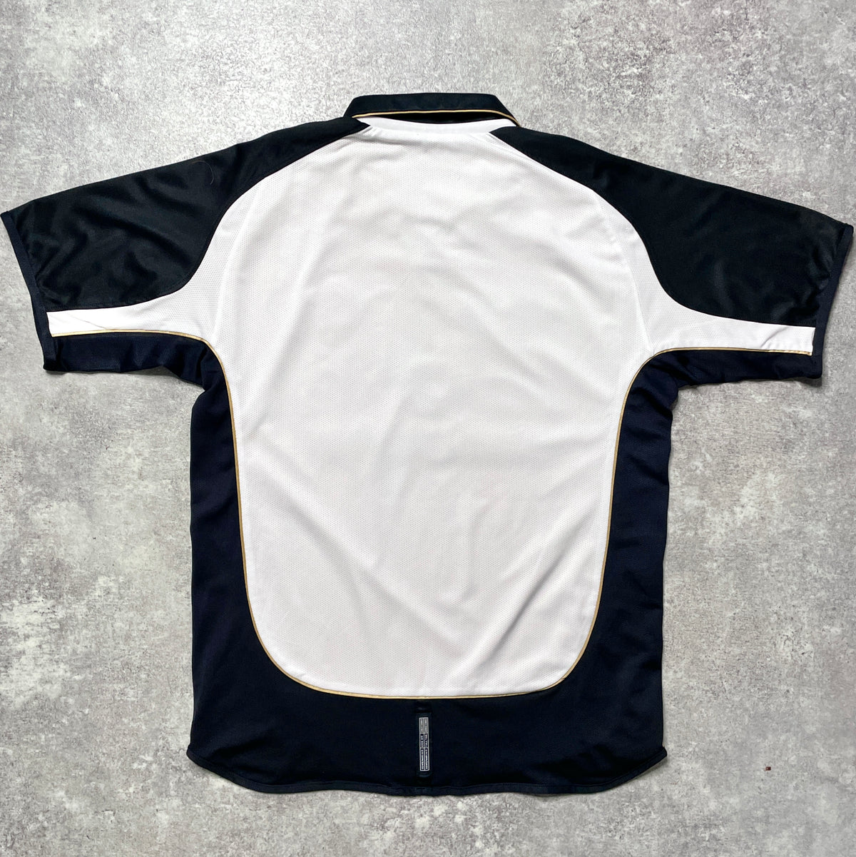 【正規品2001-2002 UMBRO Manchester United 100th】