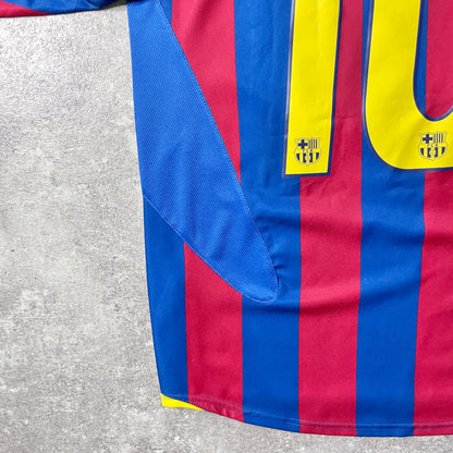 【正規品2005-2006 NIKE FC Barcelona home RONALDINHO #10】