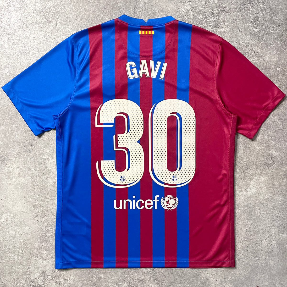 【正規品2021-2022 NIKE Barcelona home GAVI #30】