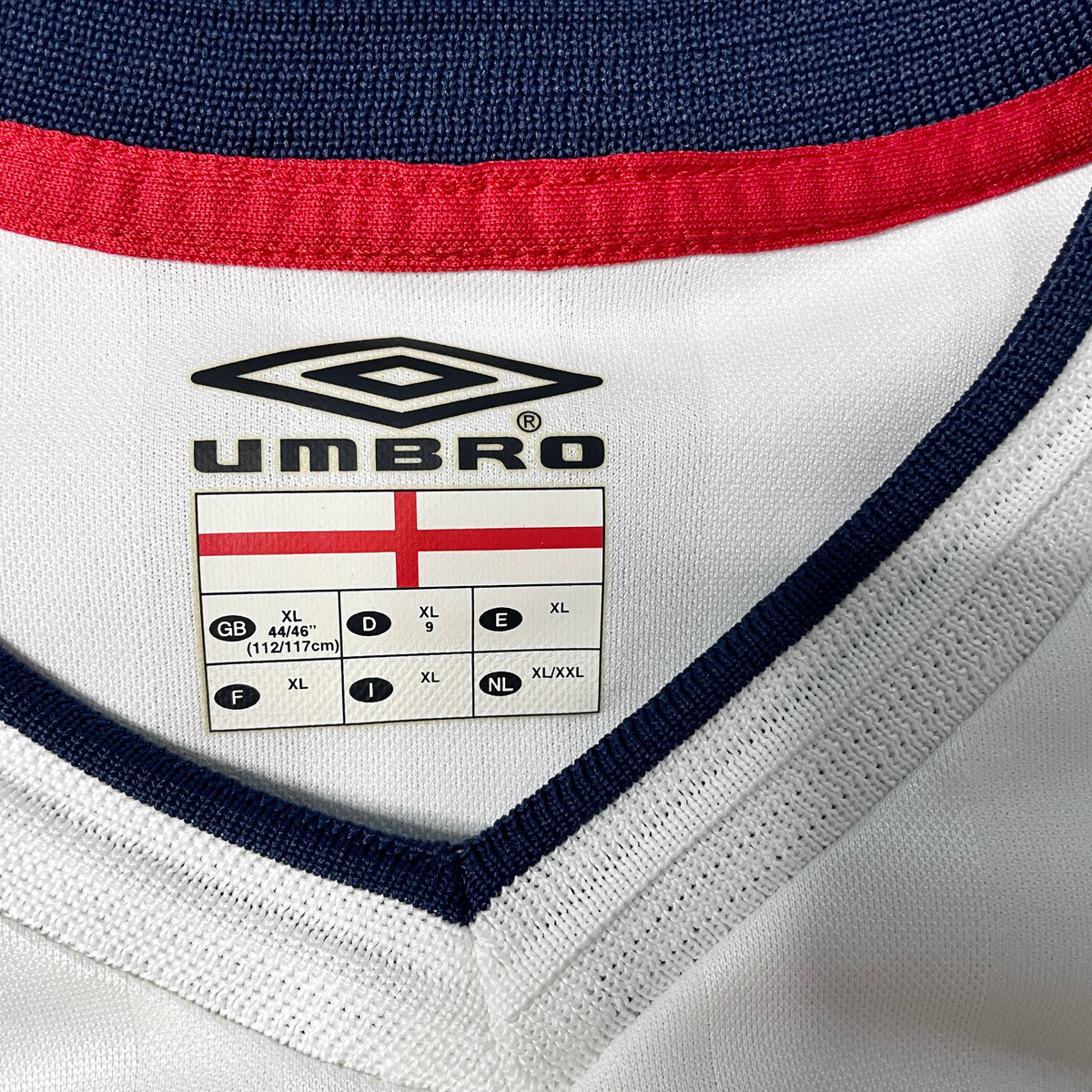 【正規品2001-2003 UMBRO England home L/S SHERINGHAM #17】