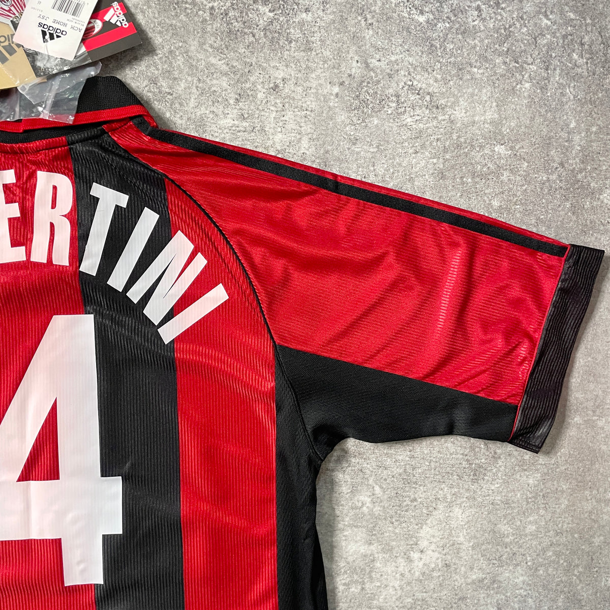 【BNWT正規品1998-1999 adidas AC Milan home ALBERTINI #4】