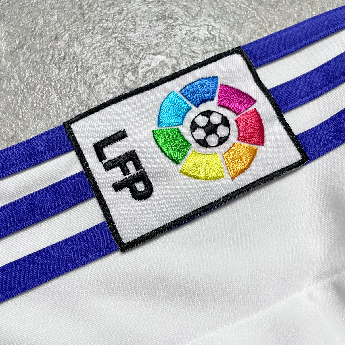 【正規品2007-2008 adidas Real Madrid home SNEIJDER #23】