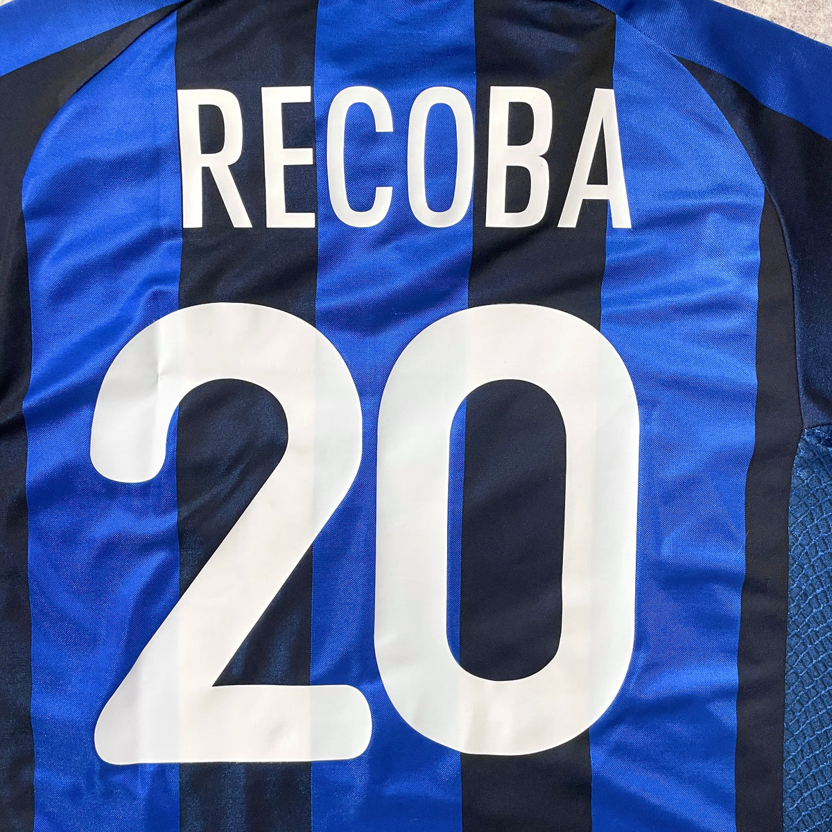 【正規品2001-2002 NIKE Inter Milan home RECOBA #20】
