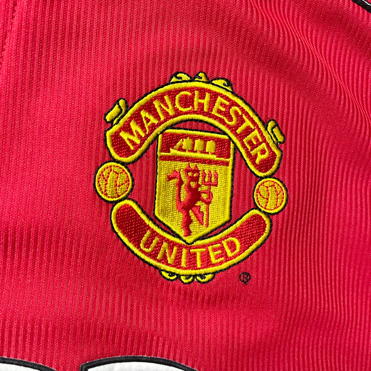 【正規品1998-2000 UMBRO Manchester United home L/S shirt】