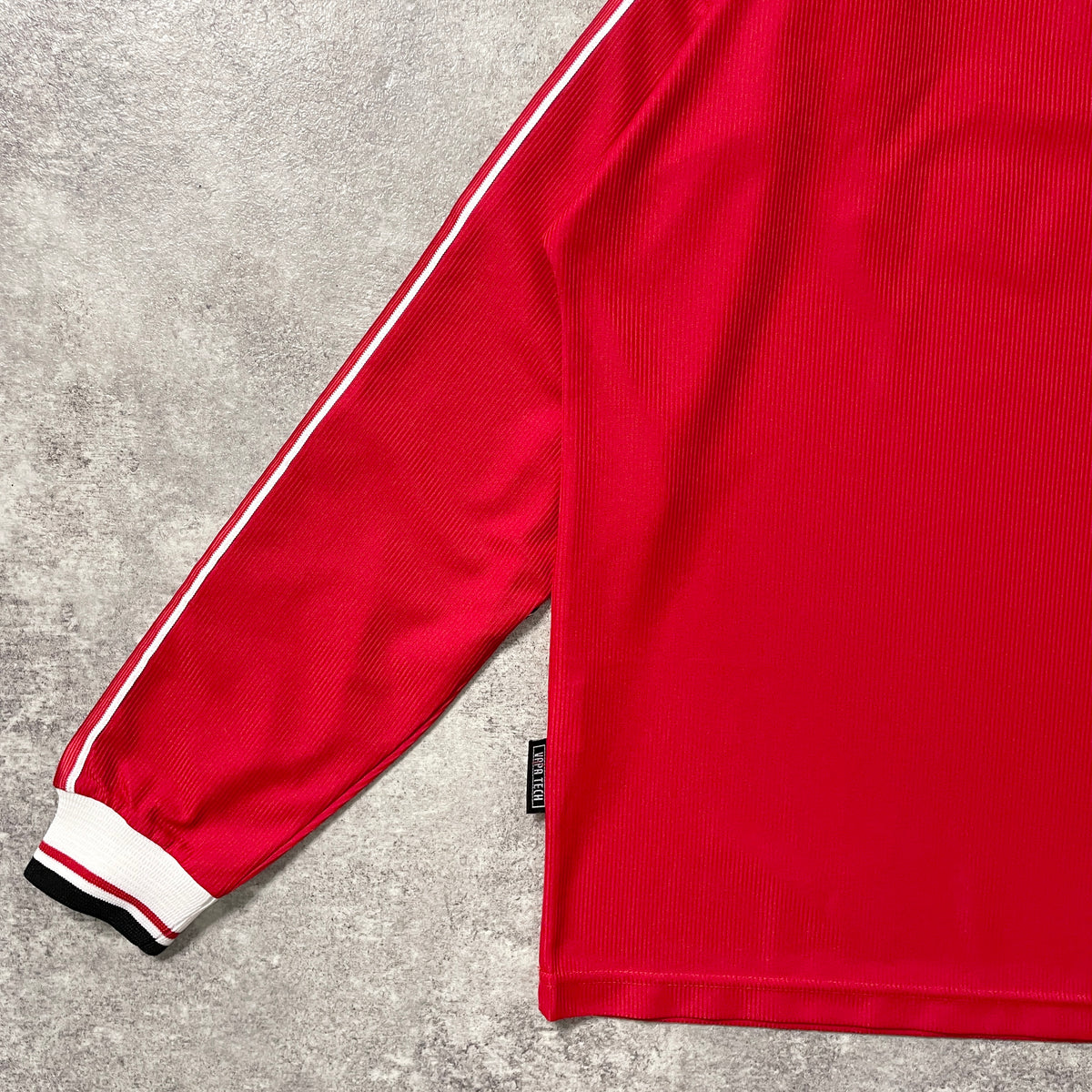 【正規品1998-2000 UMBRO Manchester United home L/S shirt】