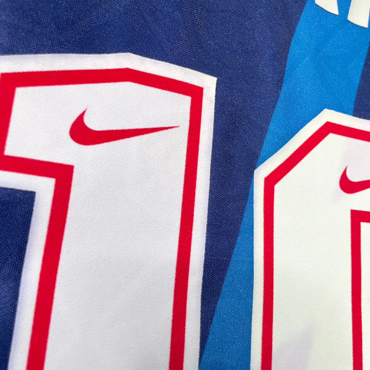 【正規品1995-1996 NIKE arsenal away BERGKAMP #10】