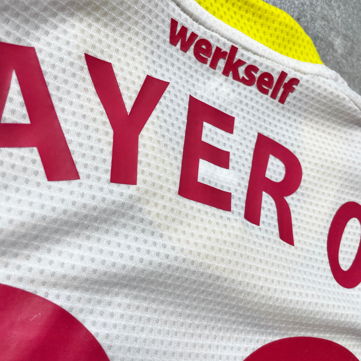 【BNWT正規選手支給品2009-2010 adidas Leverkusen away L/S KROOS #39】