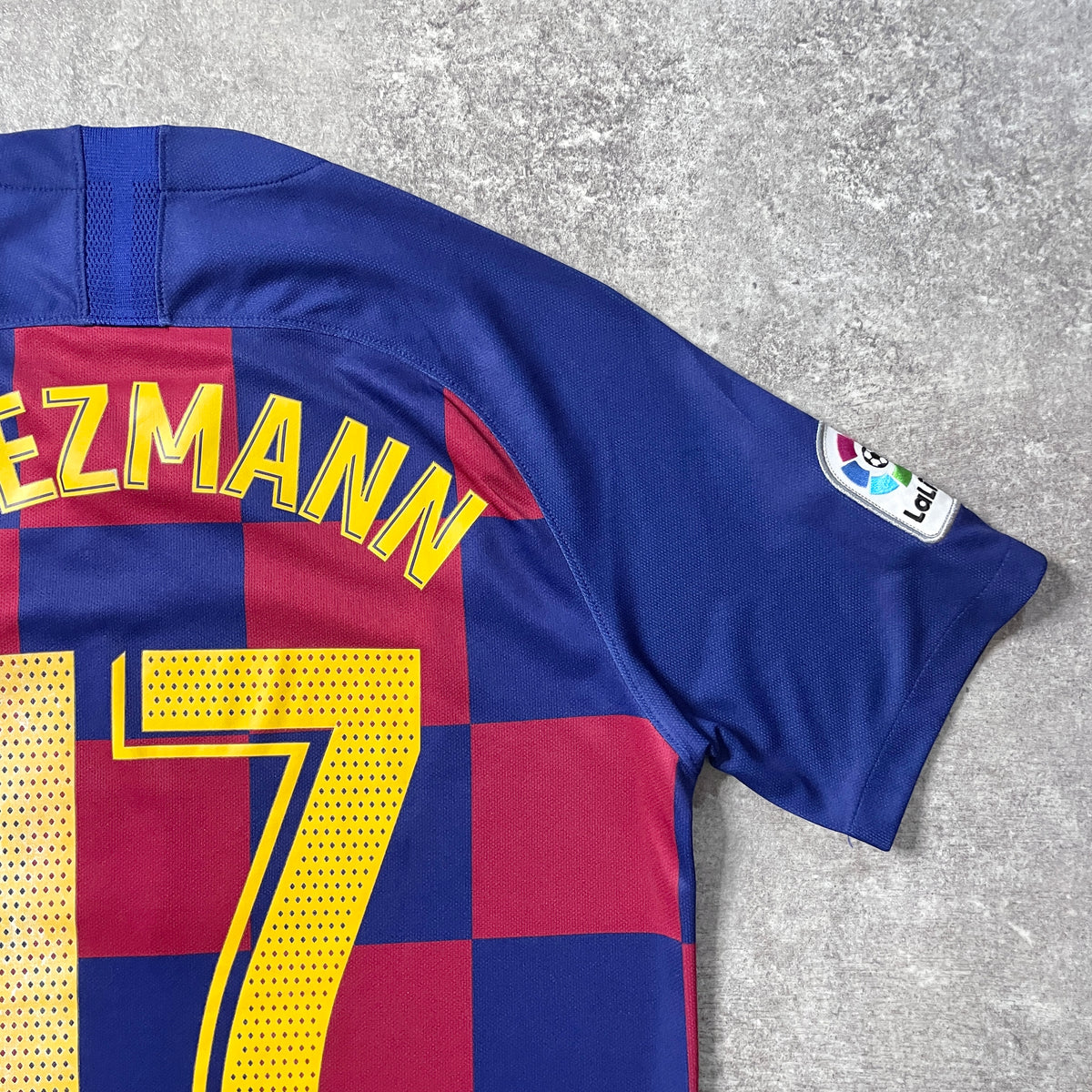 【正規品2019-2020 NIKE Barcelona home GRIEZMAN #17】