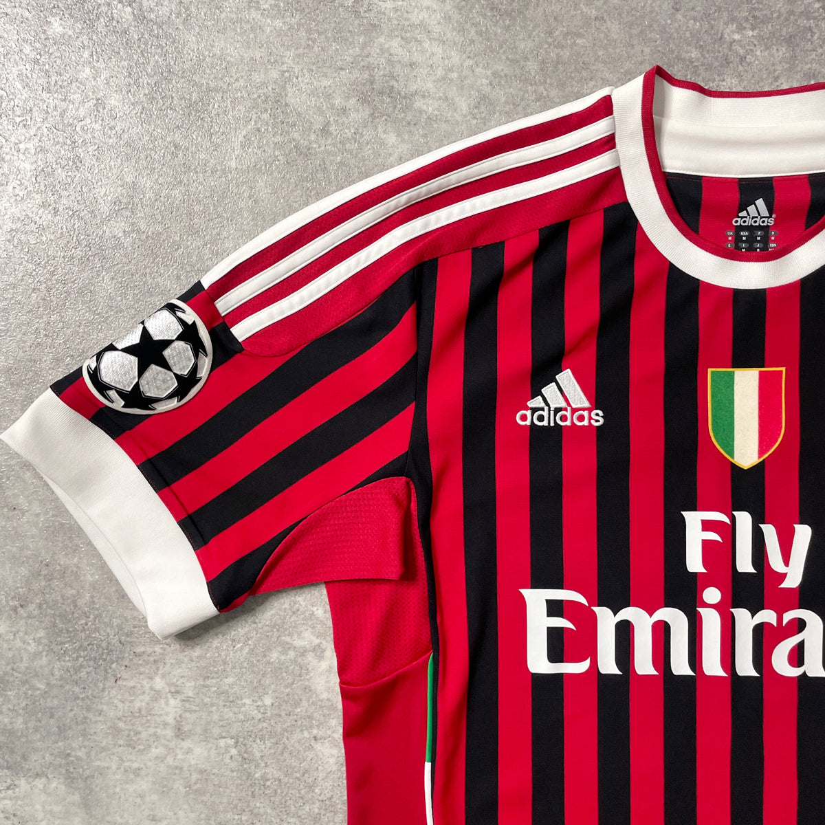 【正規品2011-2012 adidas AC Milan home PRINCE #27】