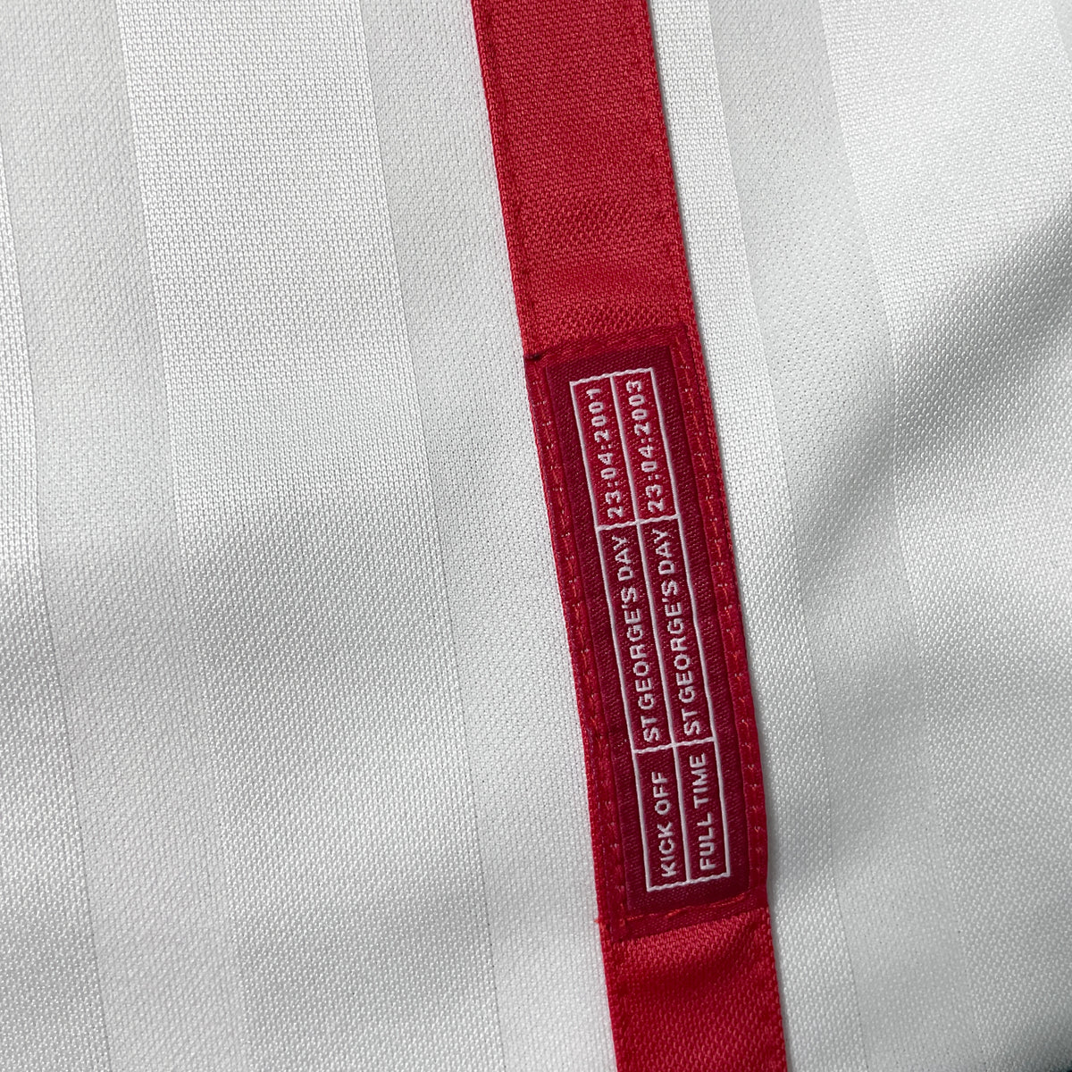 【正規品2001-2003 UMBRO England home L/S SHERINGHAM #17】