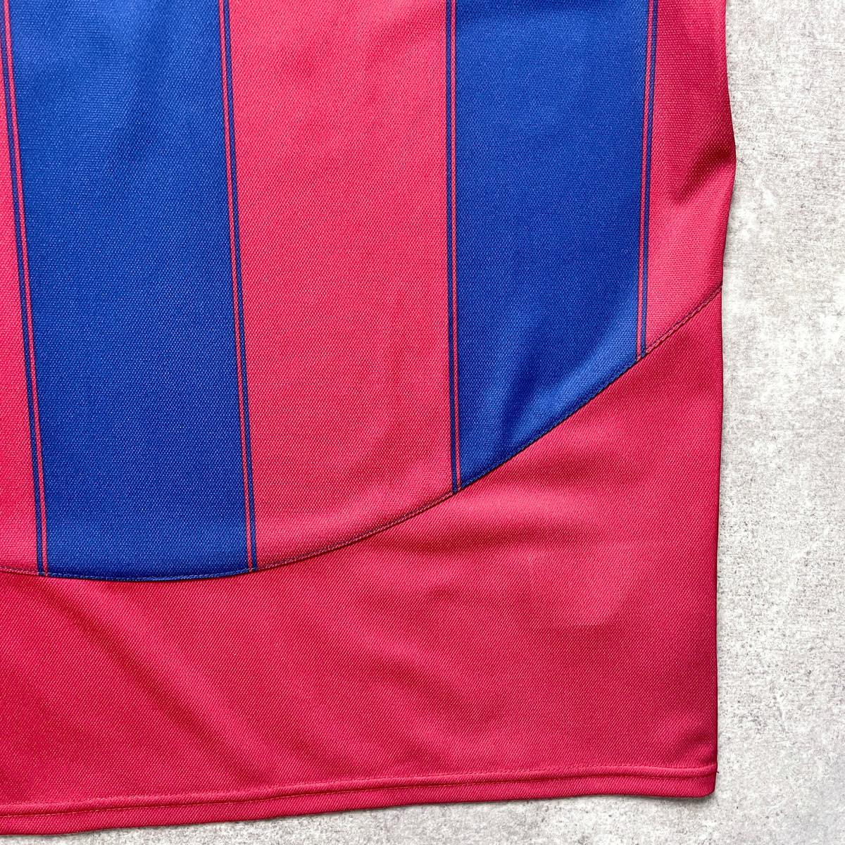 【正規品2003-2004 NIKE Barcelona home GERARD #14】