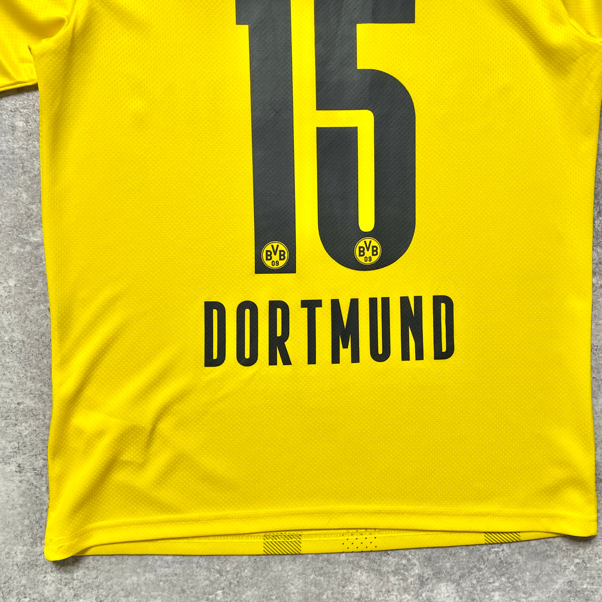 【正規品2020-2021 PUMA Dortmund home HUMMELS #15】