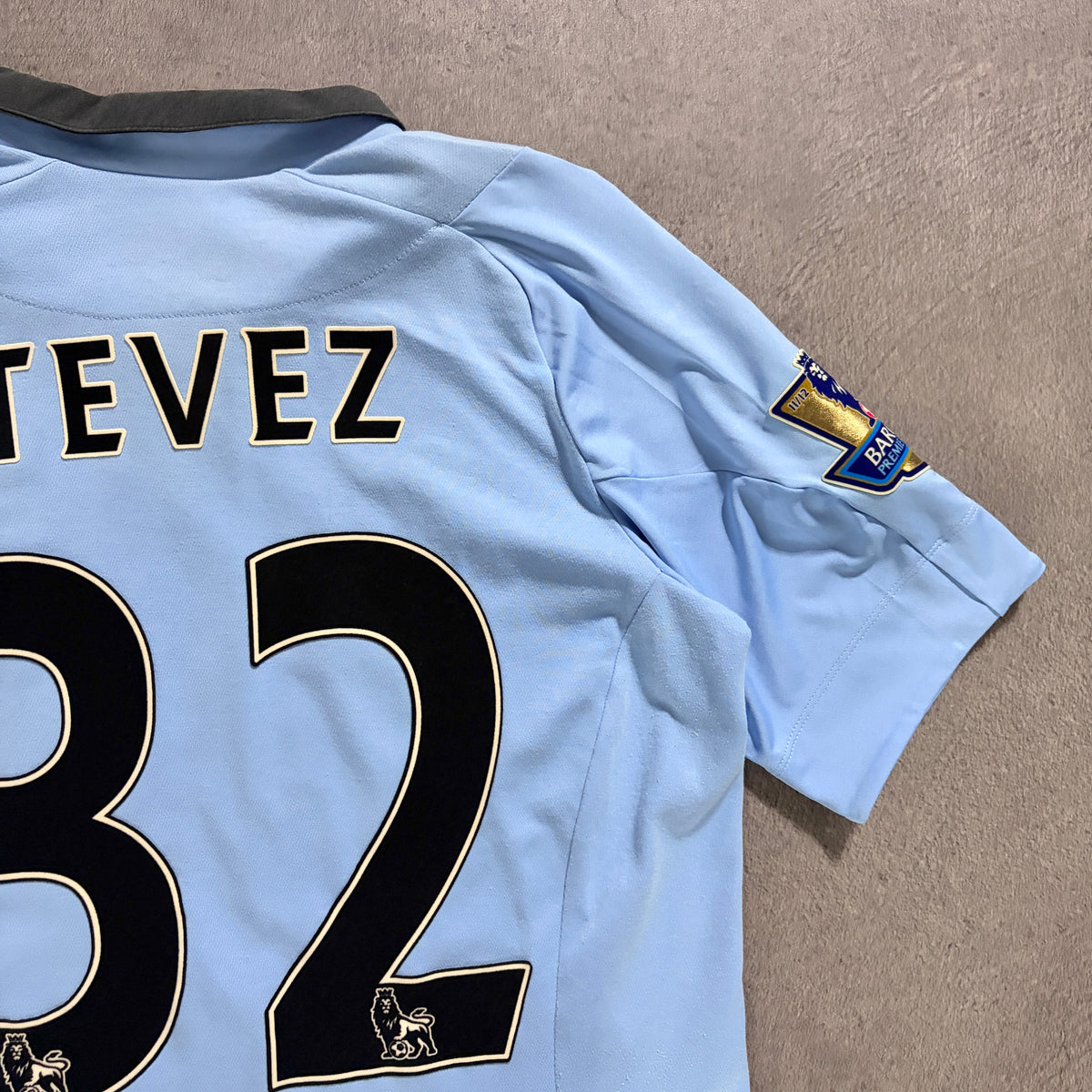 【正規品2012-2013 UMBRO Manchester City home TEVES #32】