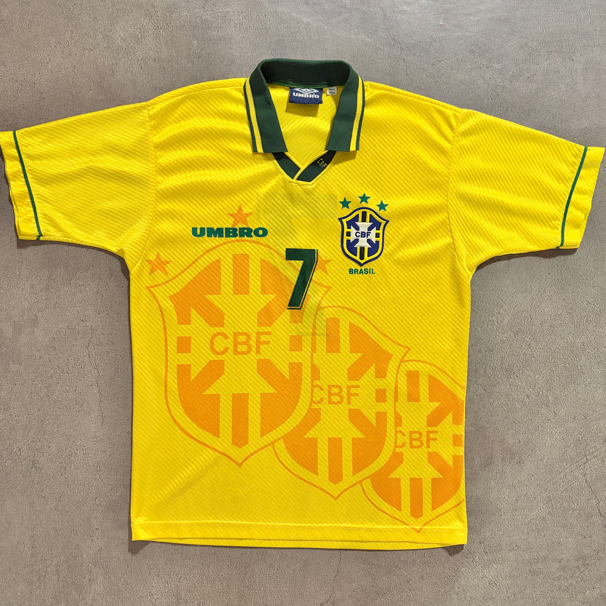 【正規品1994-1997 UMBRO Brazil home #7】