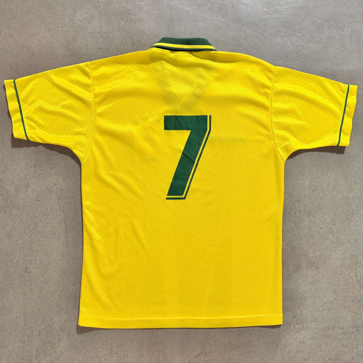 【正規品1994-1997 UMBRO Brazil home #7】