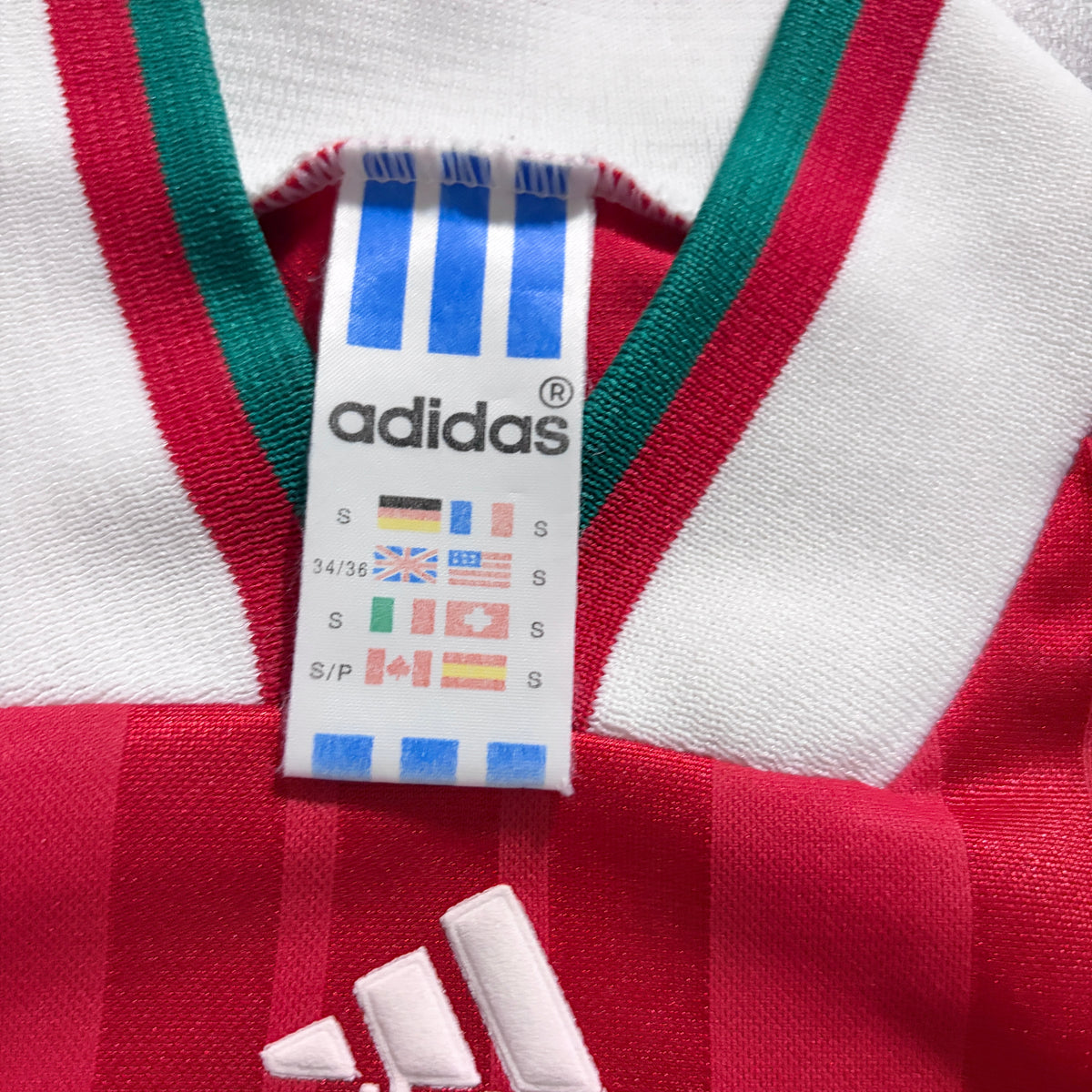 【正規品1993-1995 adidas Liverpool home shirt】