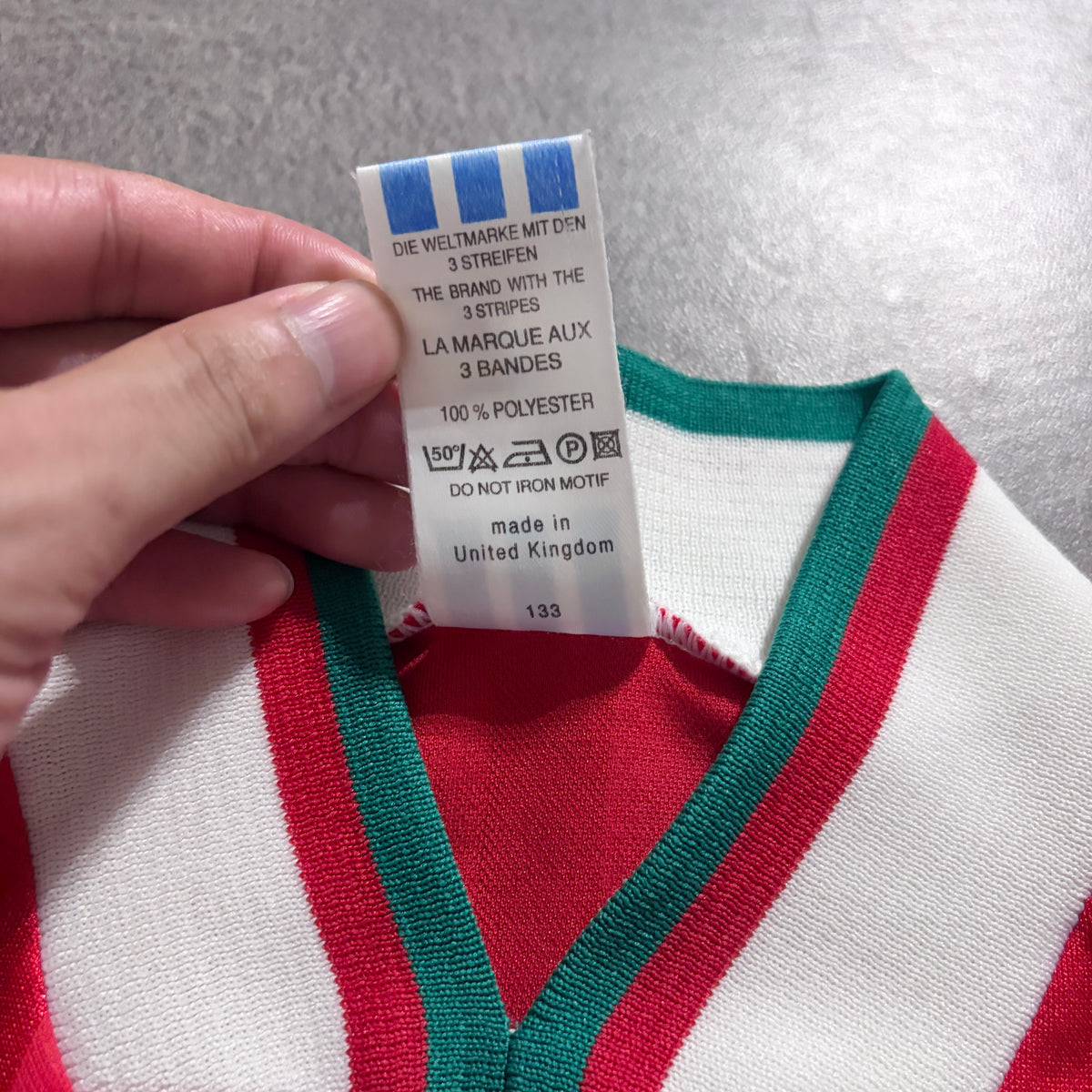 【正規品1993-1995 adidas Liverpool home shirt】