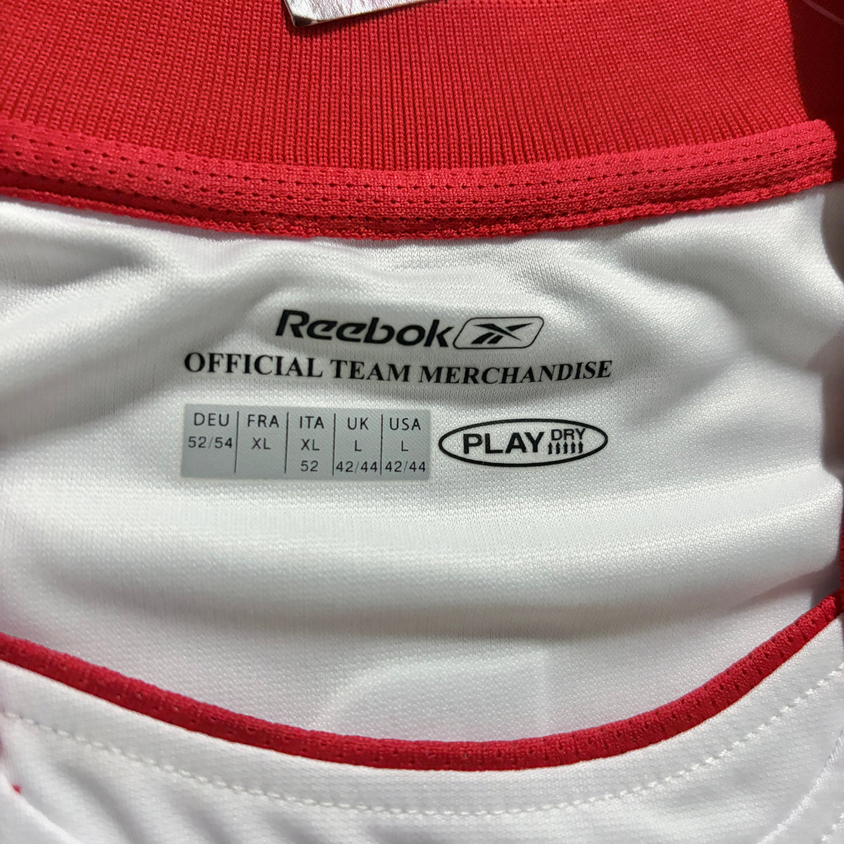 【BNWT正規品2005-2006 Reebok Liverpool away GERRARD #8】