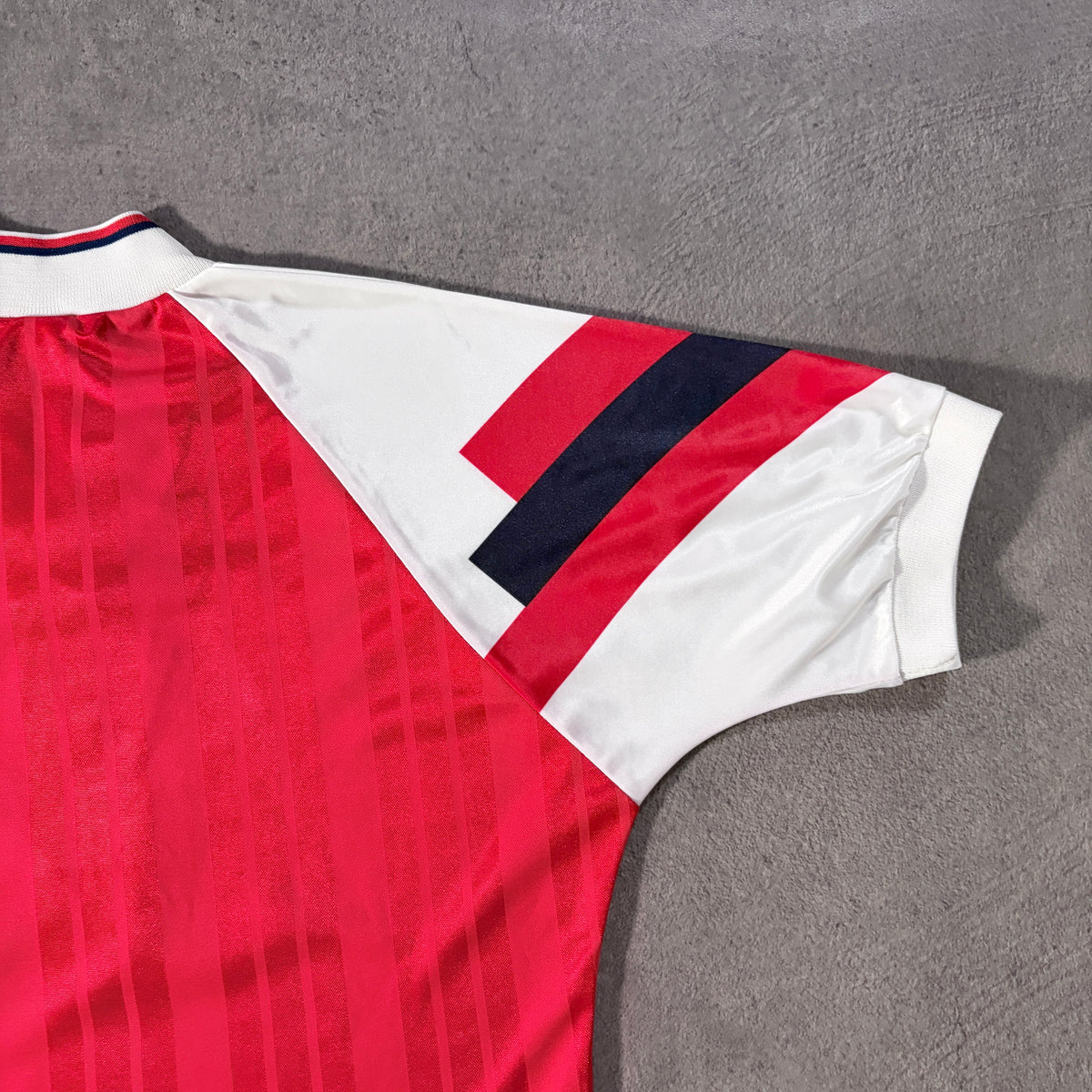 【正規品1992-1994 adidas Arsenal home shirt】