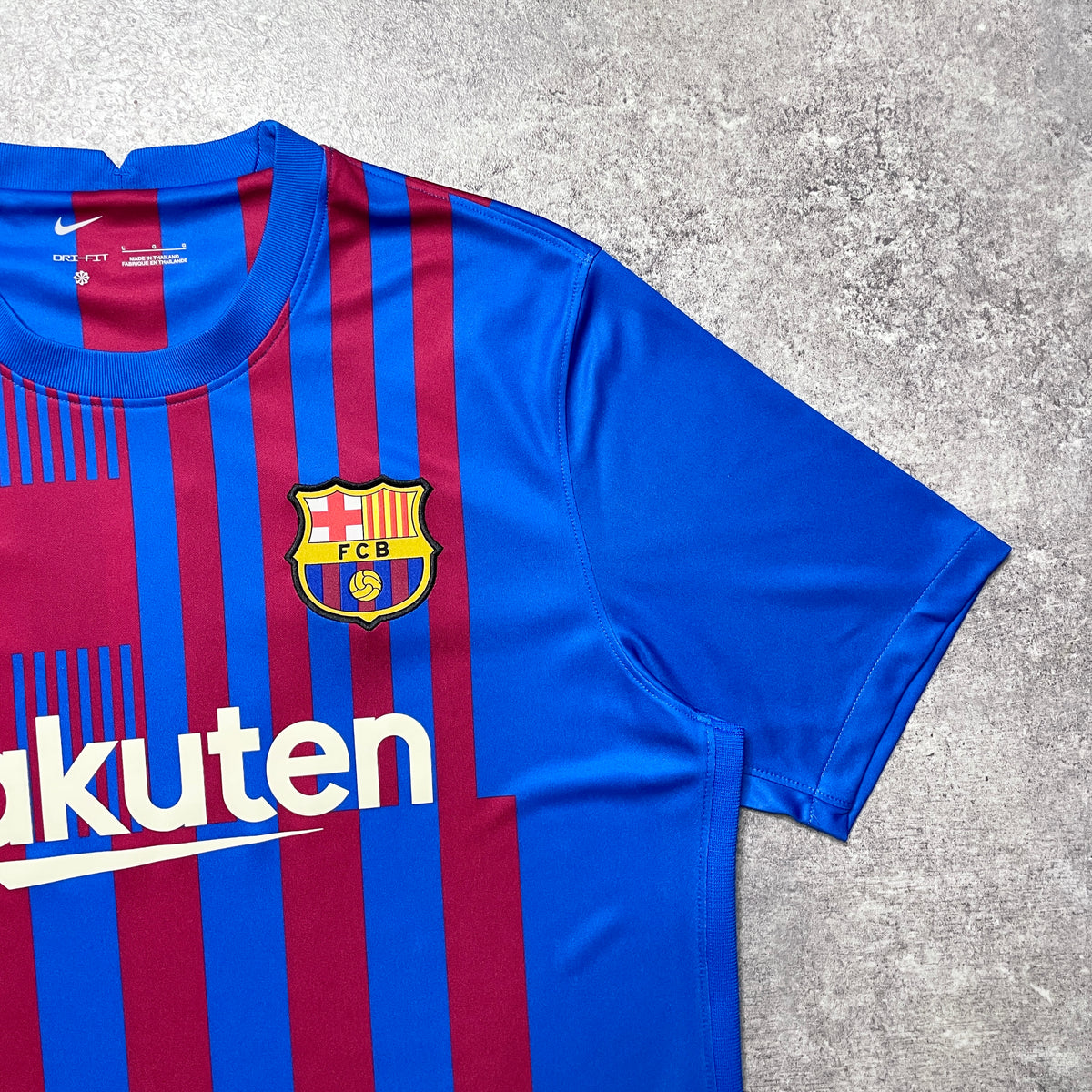 【正規品2021-2022 NIKE Barcelona home F.DE JONG #21】