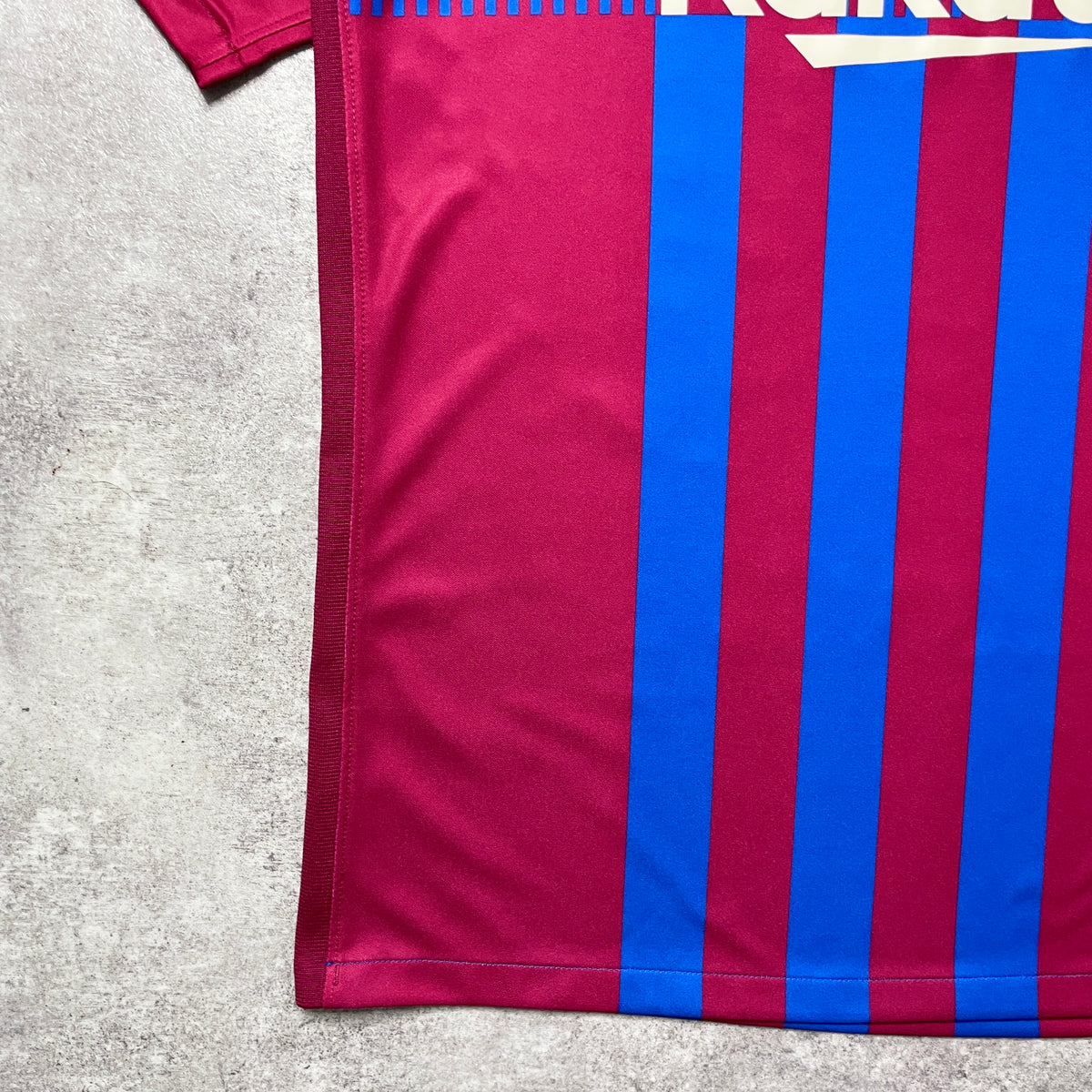 【正規品2021-2022 NIKE Barcelona home F.DE JONG #21】
