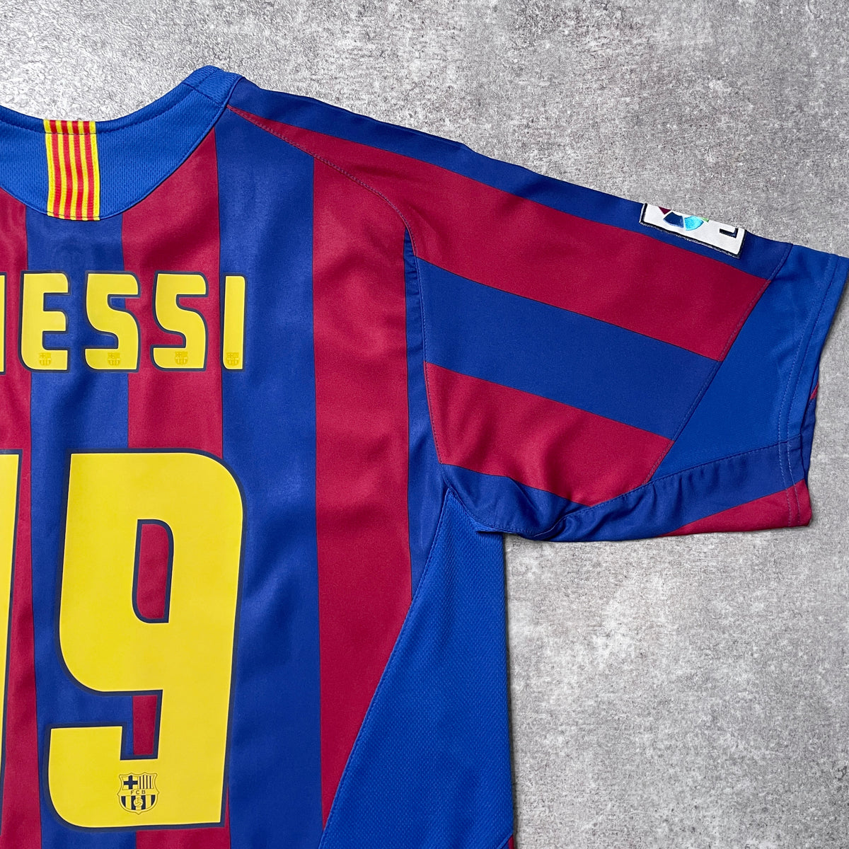 【BNWT正規品2005-2006 NIKE FC Barcelona home MESSI #19】