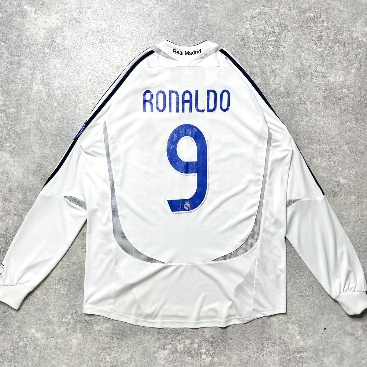 【正規品2006-2007 adidas Real Madrid home L/S RONALDO #9】
