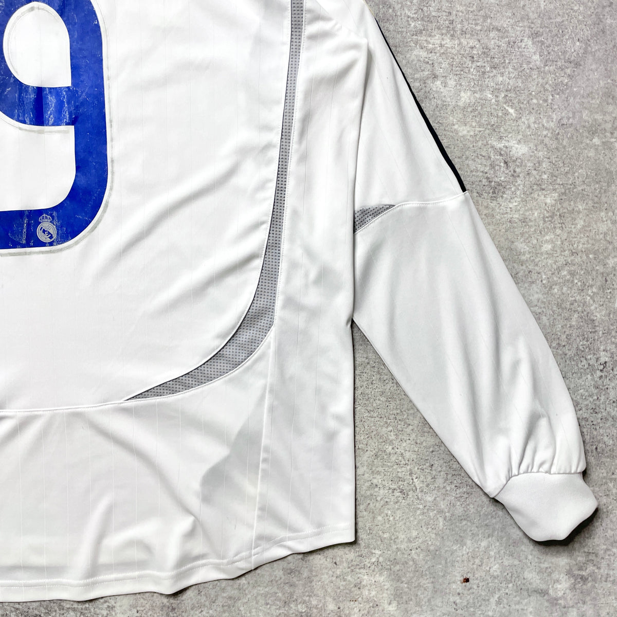 【正規品2006-2007 adidas Real Madrid home L/S RONALDO #9】
