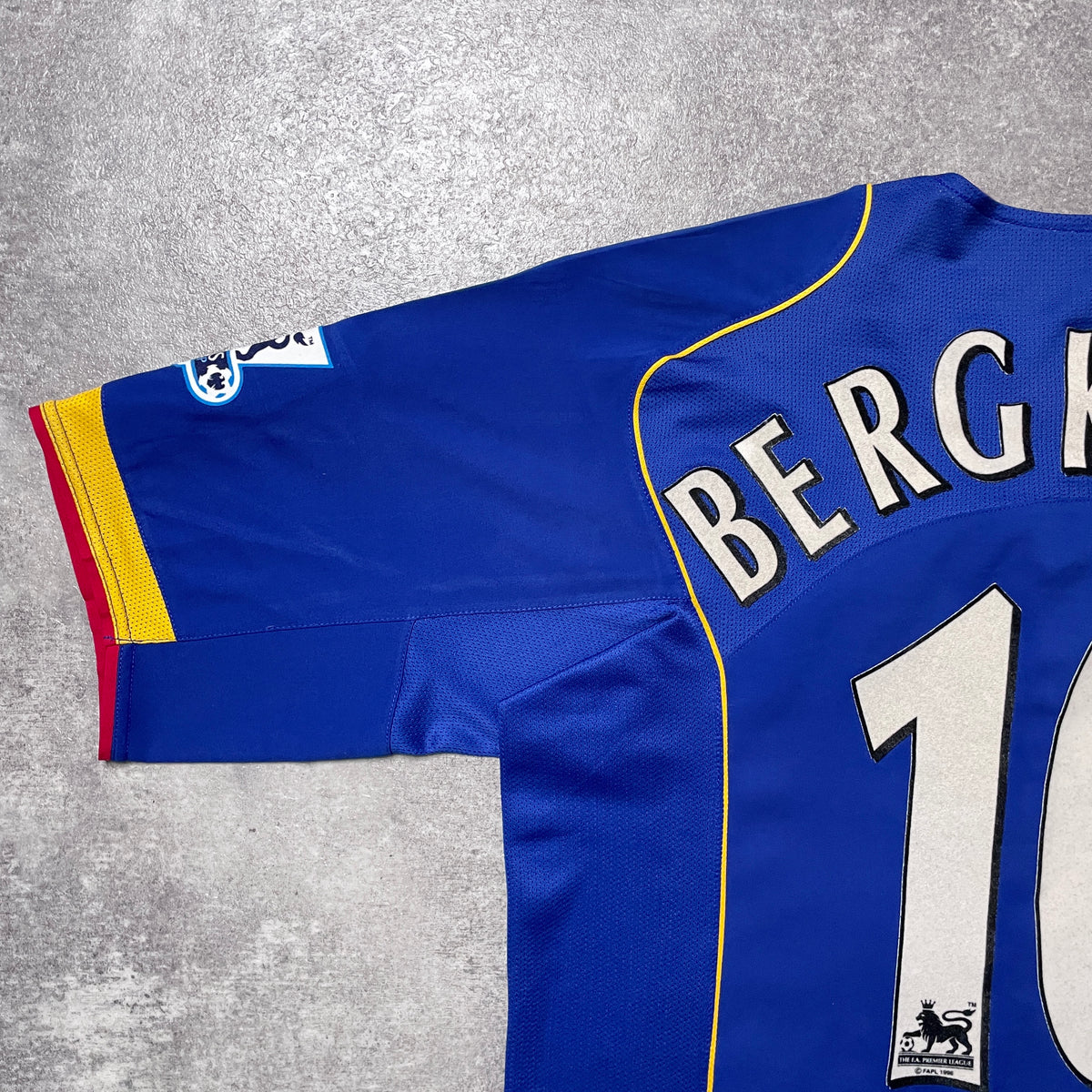 【正規品2004-2006 NIKE arsenal away BERGKAMP #10】
