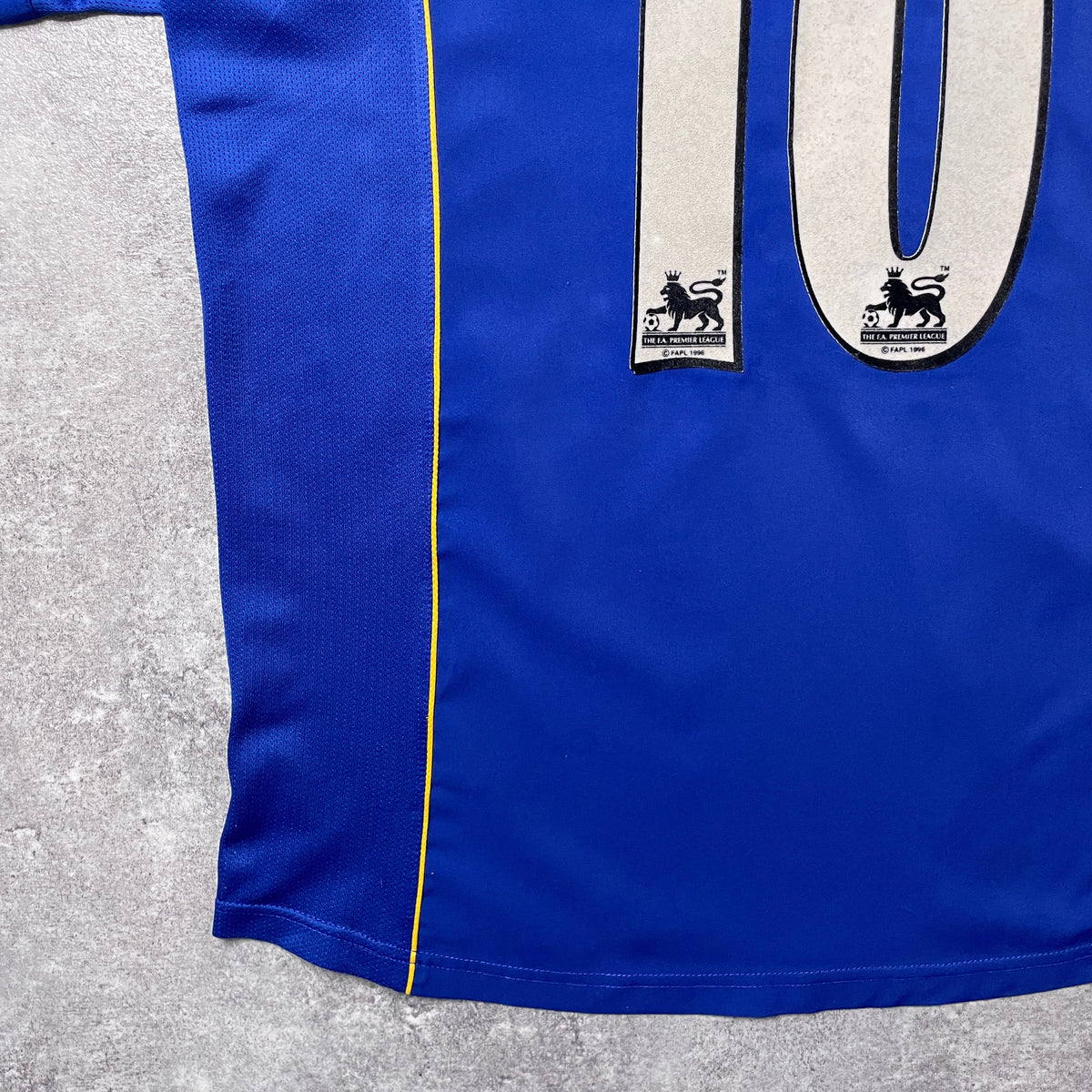 【正規品2004-2006 NIKE arsenal away BERGKAMP #10】