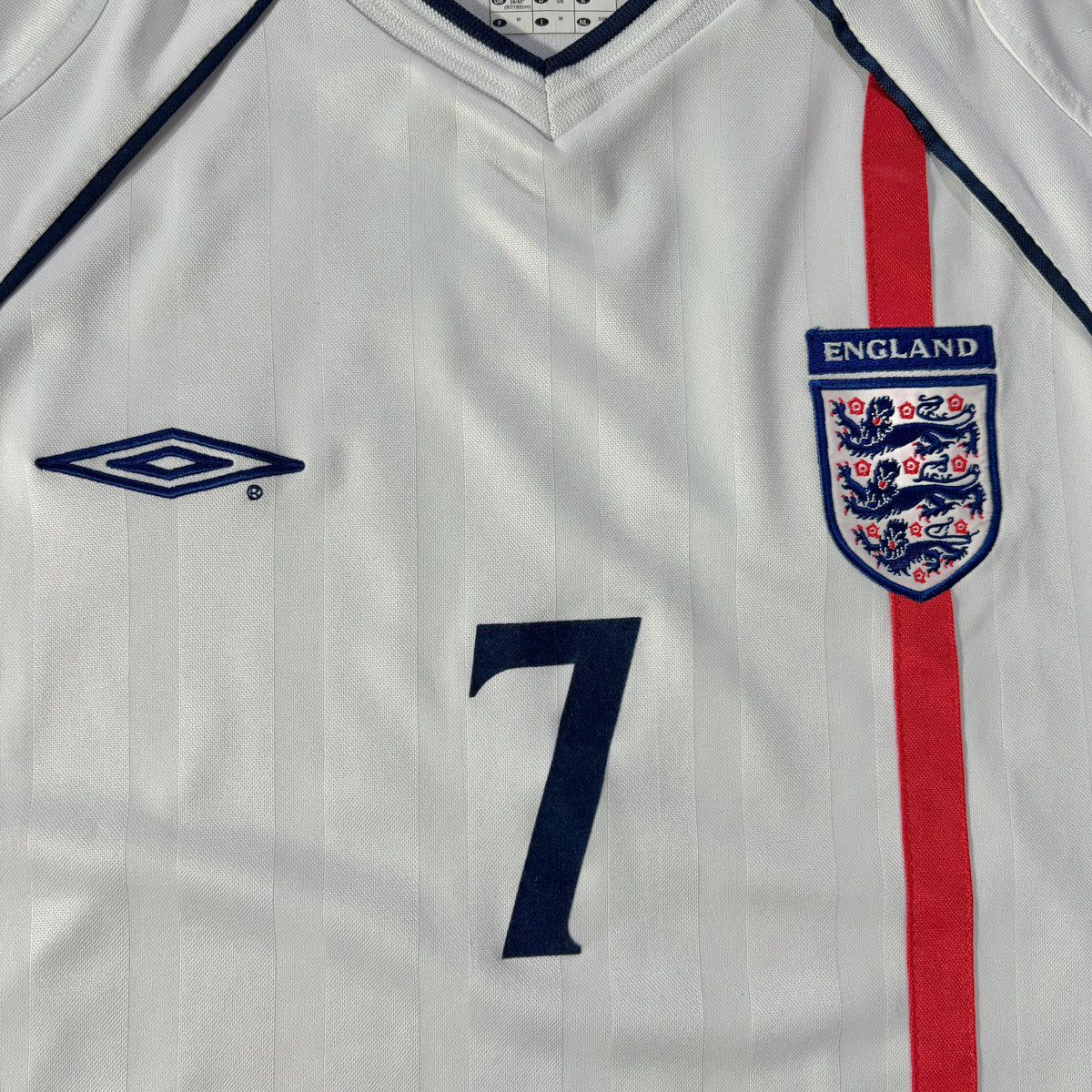 【正規品2001-2003 UMBRO England home Beckham #7】