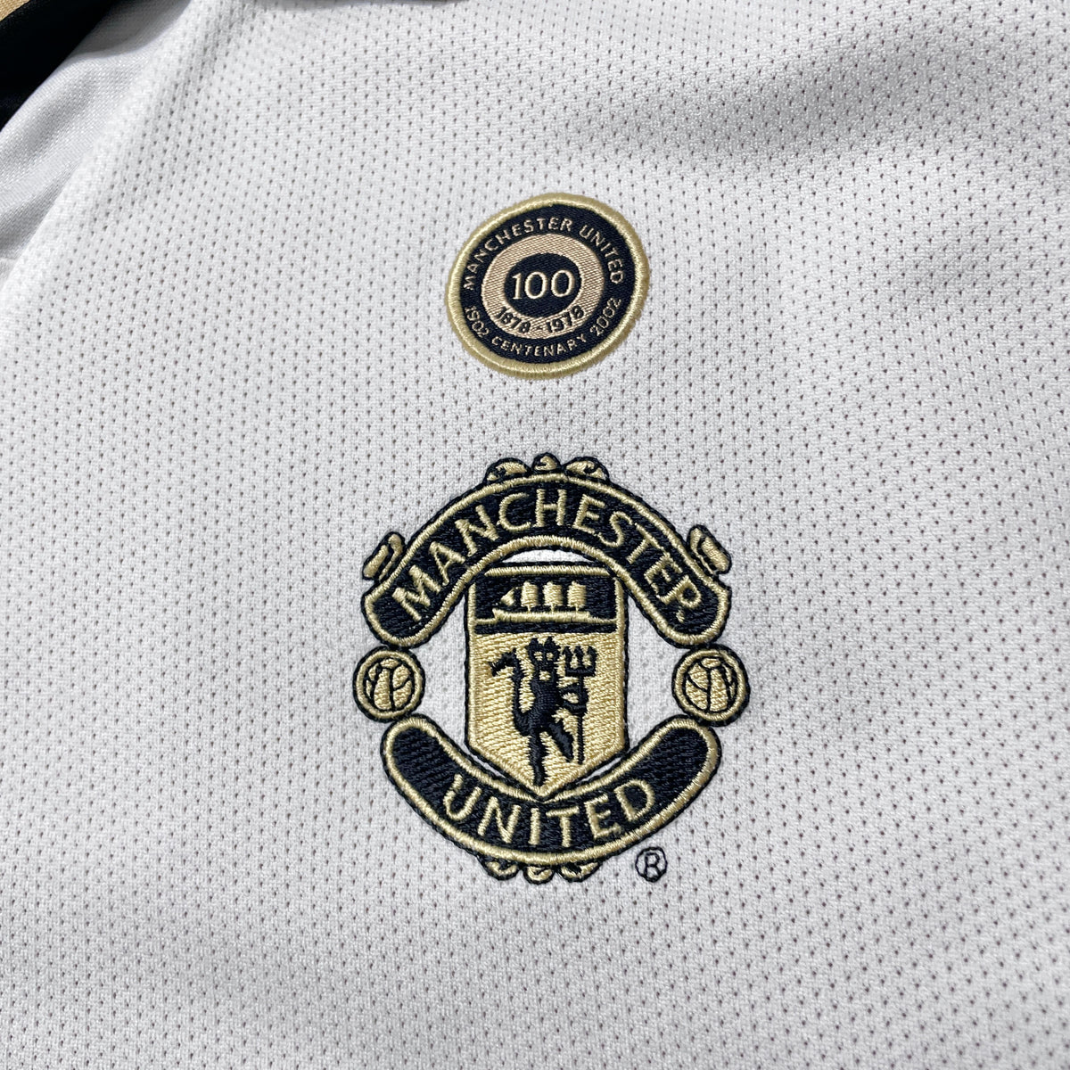 【正規品2001-2002 UMBRO Manchester United UCL away/third L/S Beckham #7】
