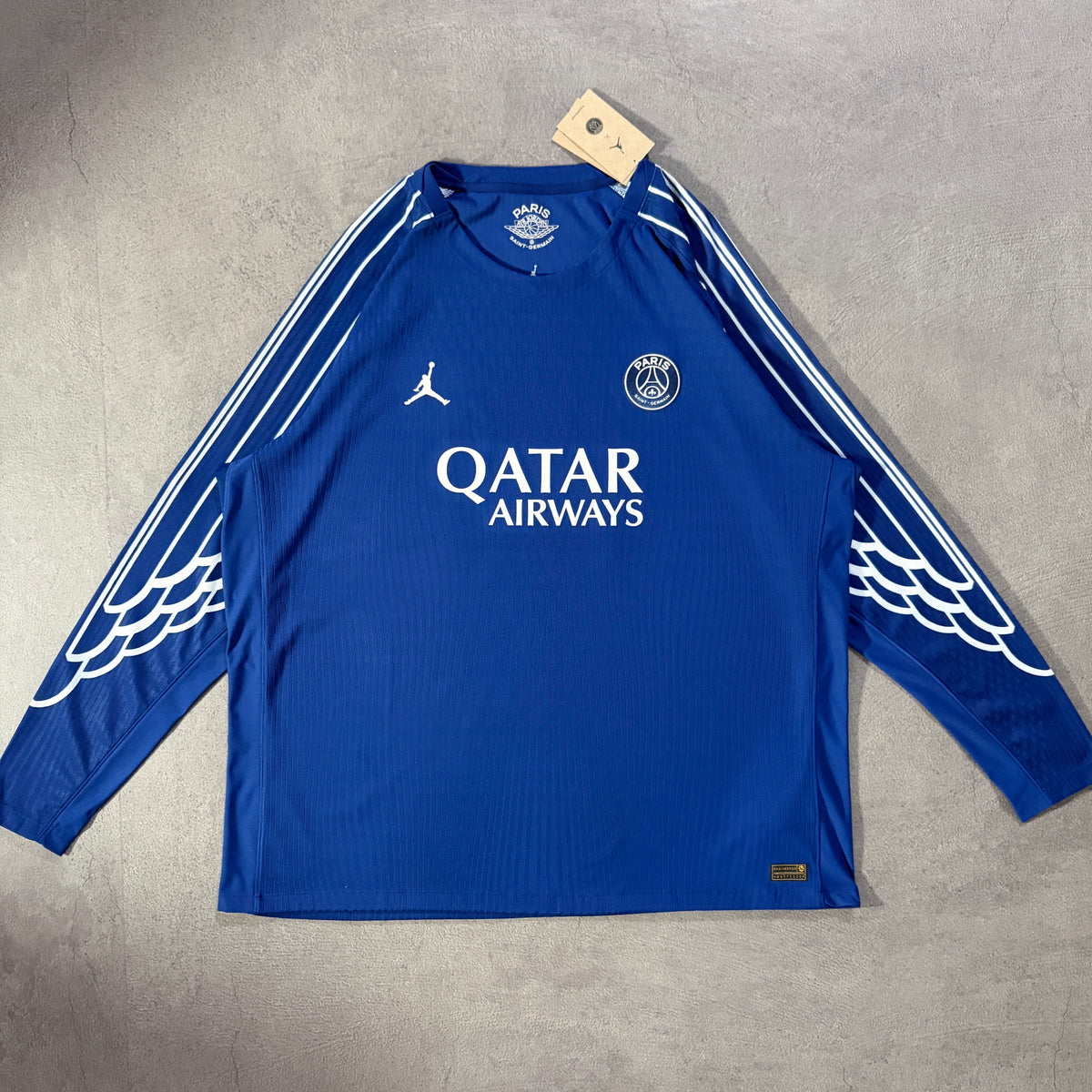 【BNWT正規品 Jordan Paris Saint-Germain 4th L/S Barcola #29】