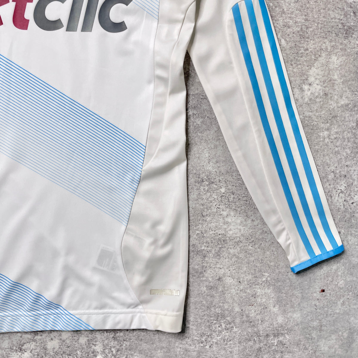 【正規選手支給品2011-2012 adidas Marseille home L/S shirt】