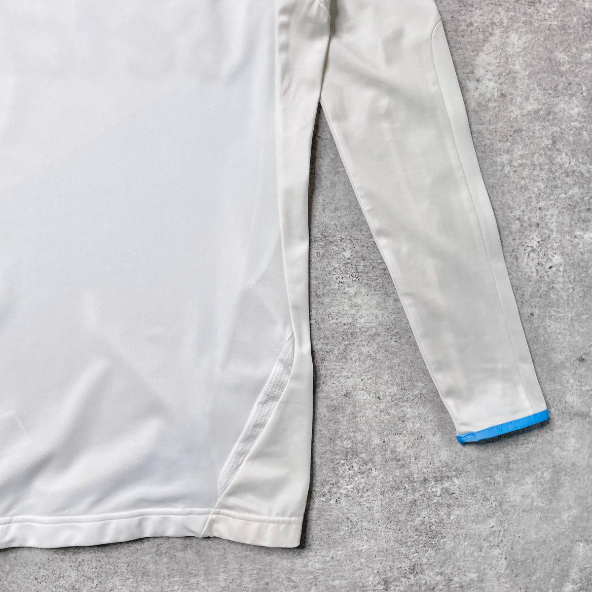 【正規選手支給品2011-2012 adidas Marseille home L/S shirt】