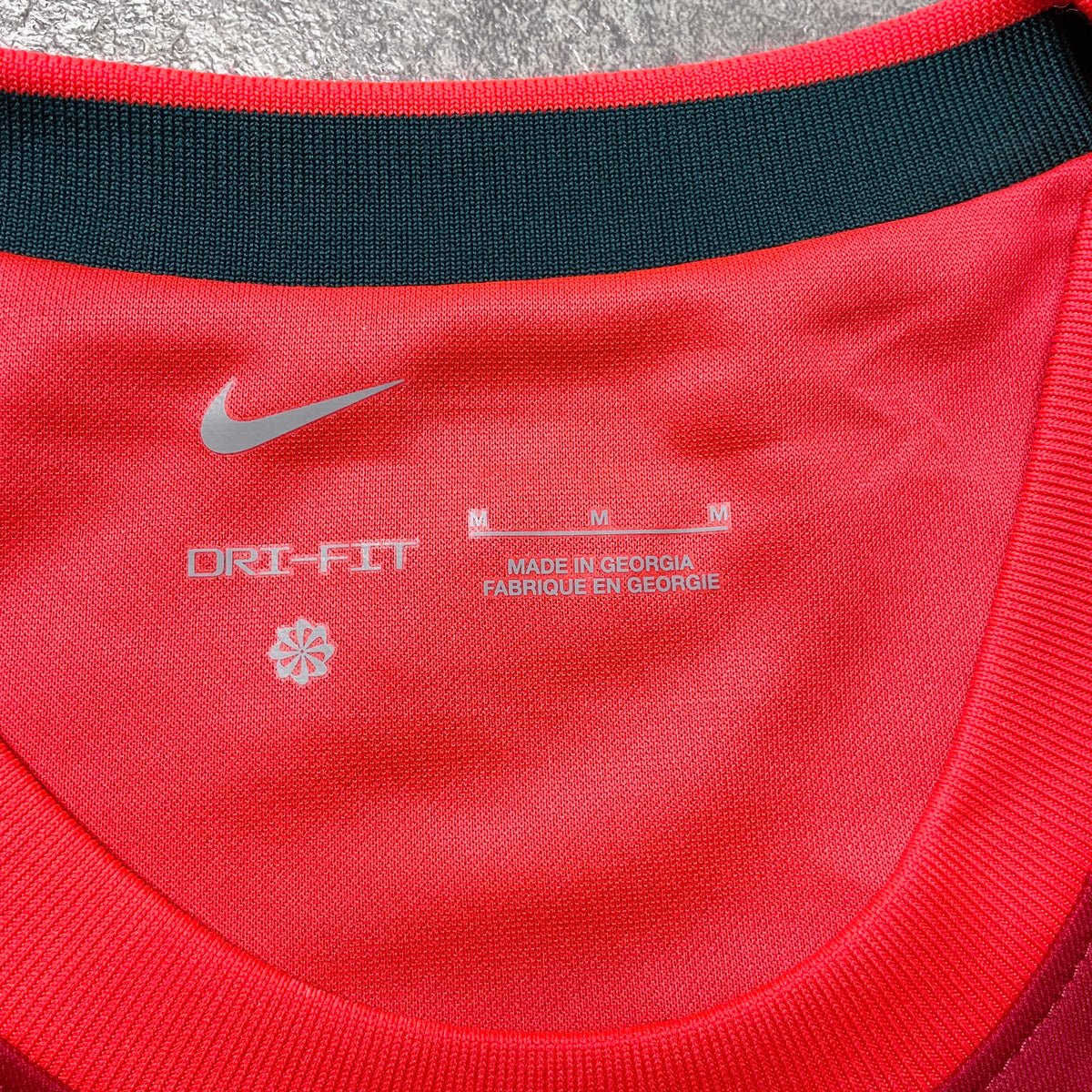 【正規品2021-2022 NIKE Liverpool home MINAMINO #18】