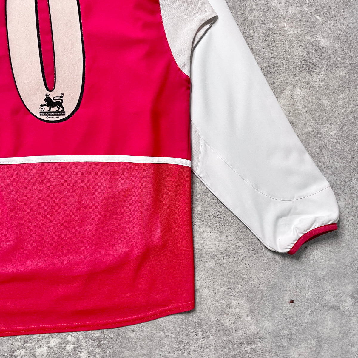 【正規選手支給2002-2004 NIKE Arsenal home L/S BERGKAMP #10】