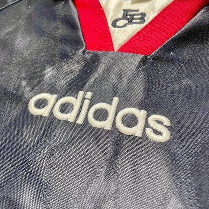 【正規品1997-1999 adidas Bayern München home ELBER #9】